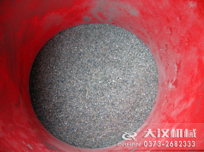 水洗砂直線振動篩試機現(xiàn)場